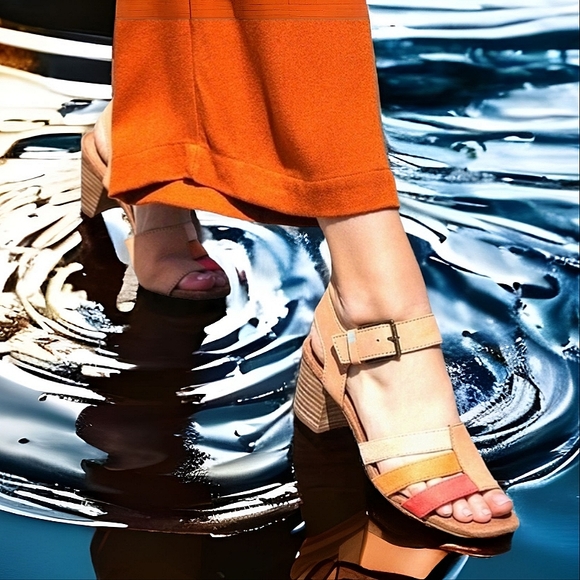 Toms Shoes - NWT Toms Estella Strapy block heal Sandal - Women's sz 12, tan, blush, orange